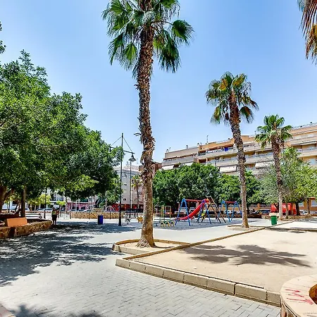 Globus Goleta Apartamento